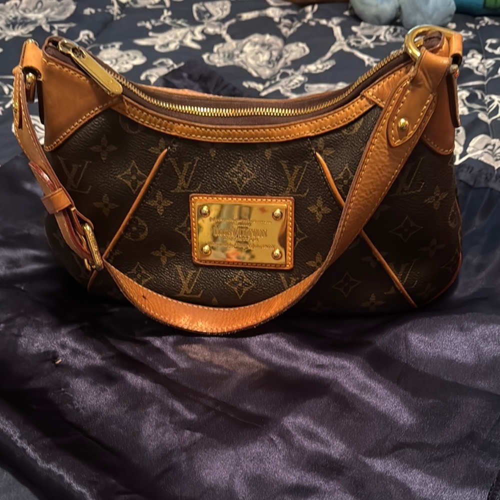 Louis Vuitton Monogram Thames Vintage Bag